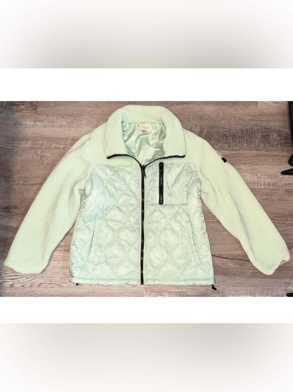 Women's Kookaburra By Ugg Reversible Mint Sherpa Jacket Size Large